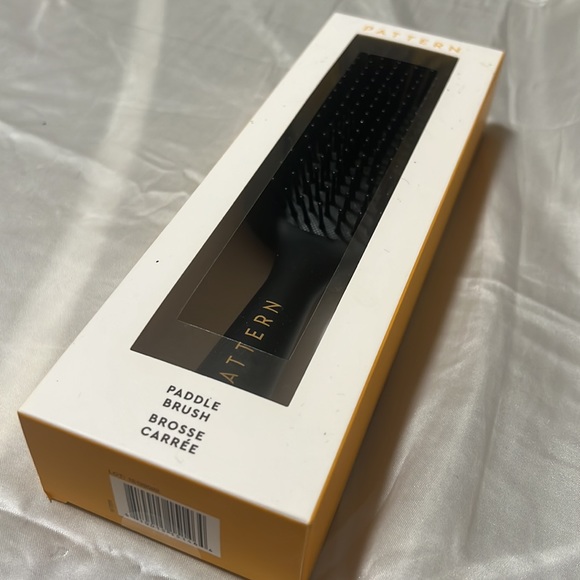 Pattern Beauty Paddle Brush - Picture 2 of 6